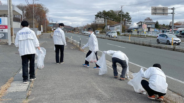 県道131号線沿いのゴミ拾い