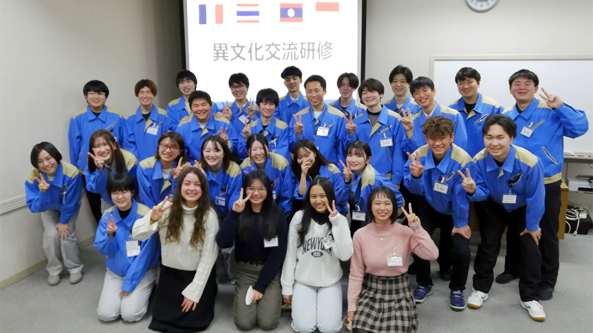 当社社員と留学生との異文化交流研修を開催